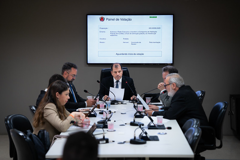 Economia aprova alteração na LDO 2025 após criação de fundos previdenciários