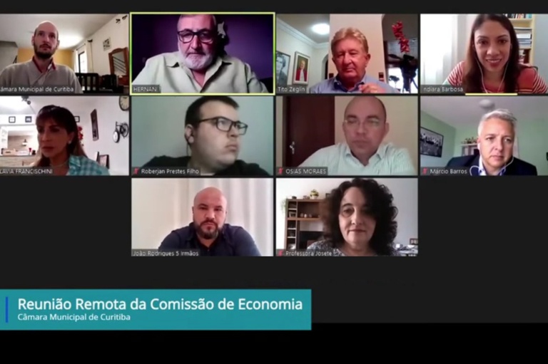 Economia quer audiência pública para debater PPP da iluminação em Curitiba