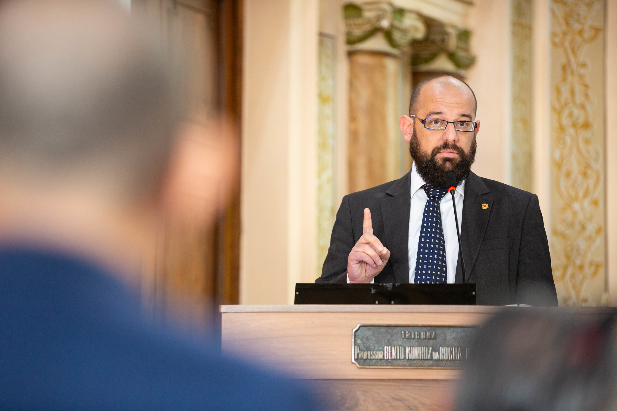 Vereador não pode perder o mandato por causa de meme, diz Eder Borges