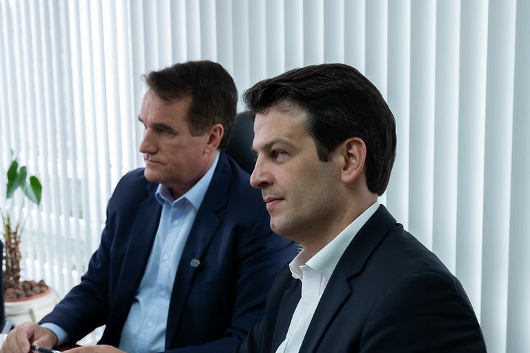 Pimentel torna-se o 1º prefeito a entregar a LOA à Câmara em 20 anos