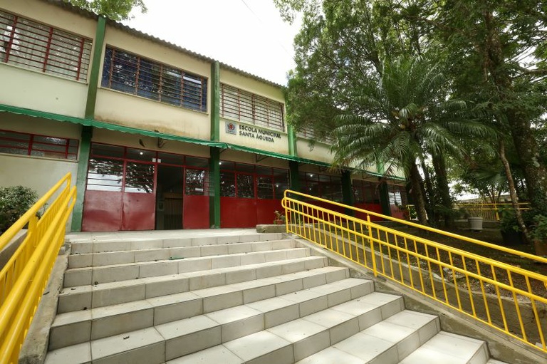 Educação admite proibição a banheiro unissex em prédios públicos