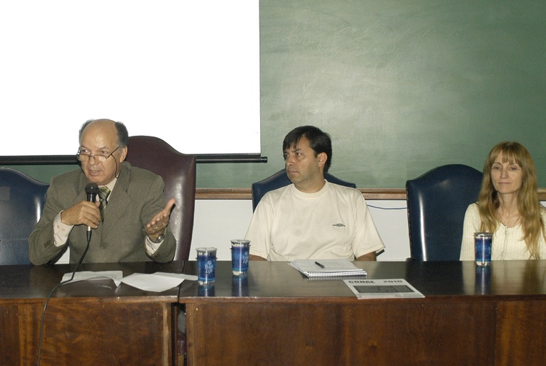 Educação deve ser prioridade, diz vereador 