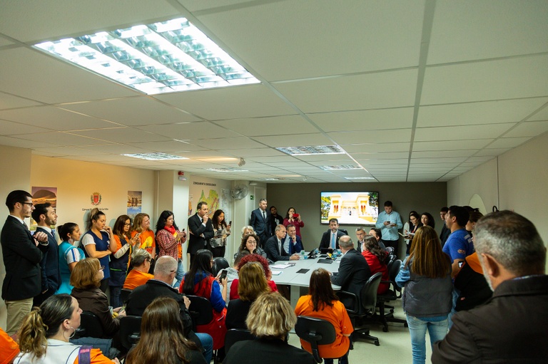 Educação quer debater com Executivo edital a creches conveniadas