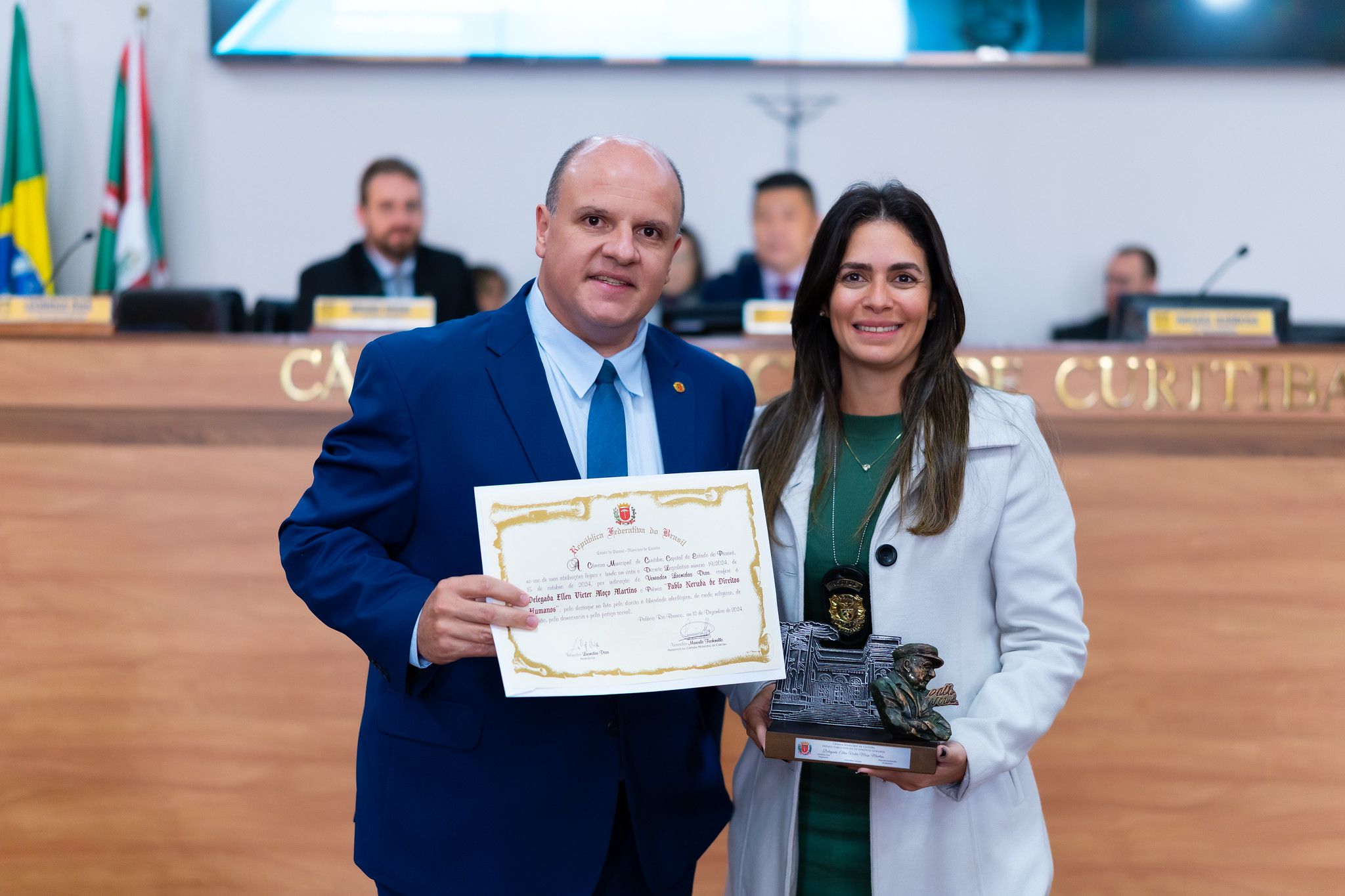 Delegada Ellen Martins é homenageada pela defesa dos direitos humanos