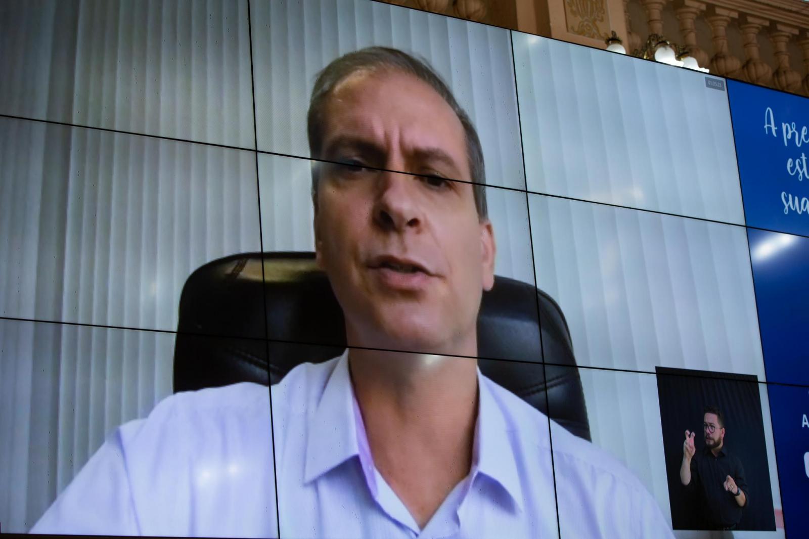 Em 1º turno, CMC aprova multa a fura-fila da vacina da Covid-19