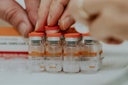 Em 1º turno, vereadores aprovam compra de vacinas por Curitiba Em 1º turno, vereadores aprovam compra de vacinas por Curitiba