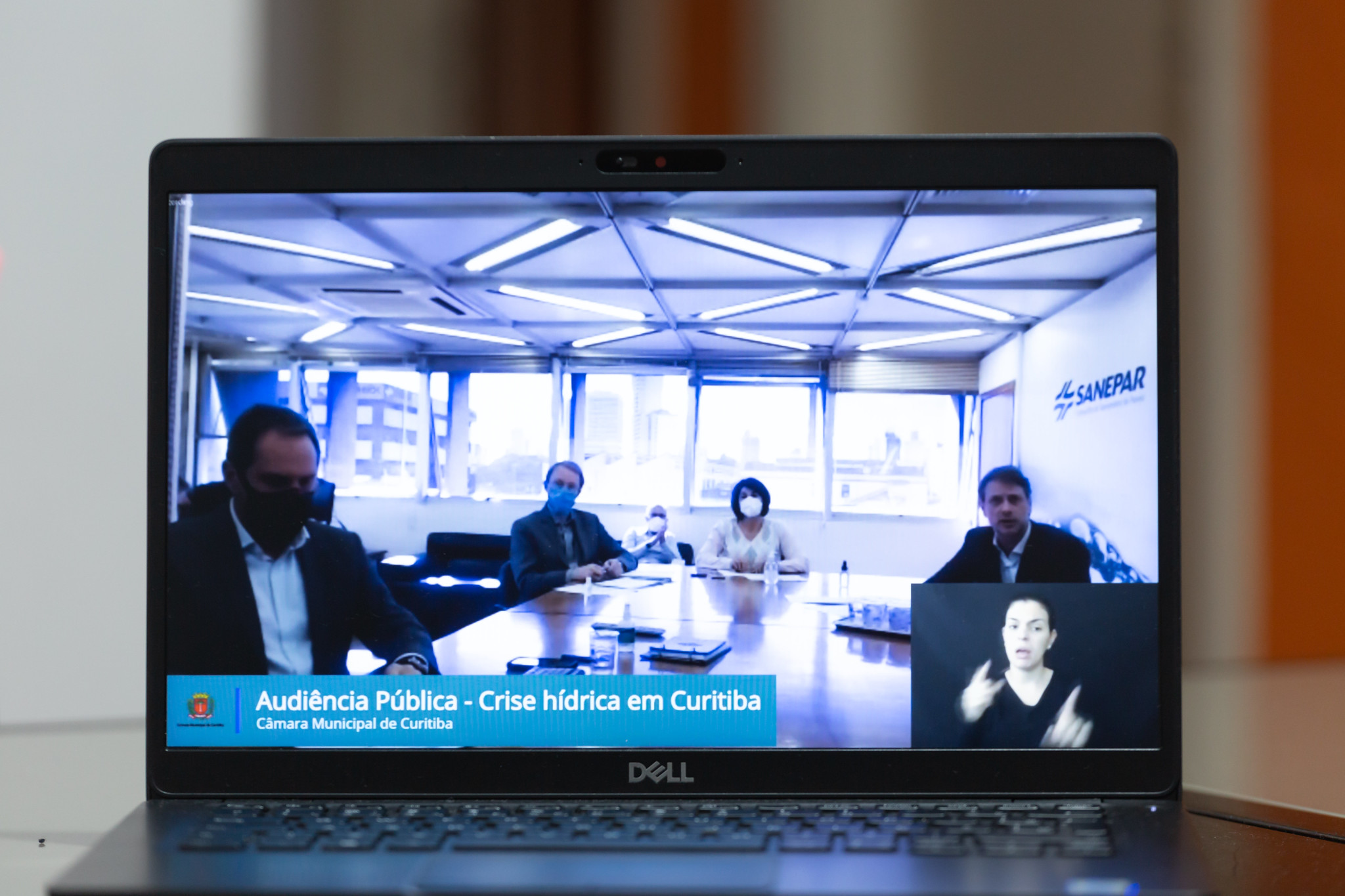 Em audiência pública, Sanepar diz ter pedido fim da tarifa mínima à Agepar