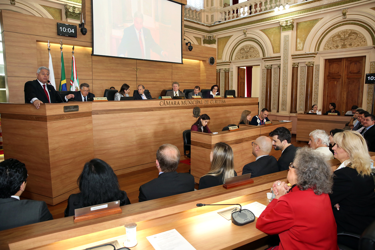 Em dia com a lei eleitoral, CMC não é notificada pela Justiça