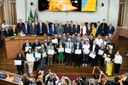 Em sessão solene, Câmara Municipal entrega o prêmio Cidade de Curitiba Em sessão solene, Câmara Municipal entrega o prêmio Cidade de Curitiba