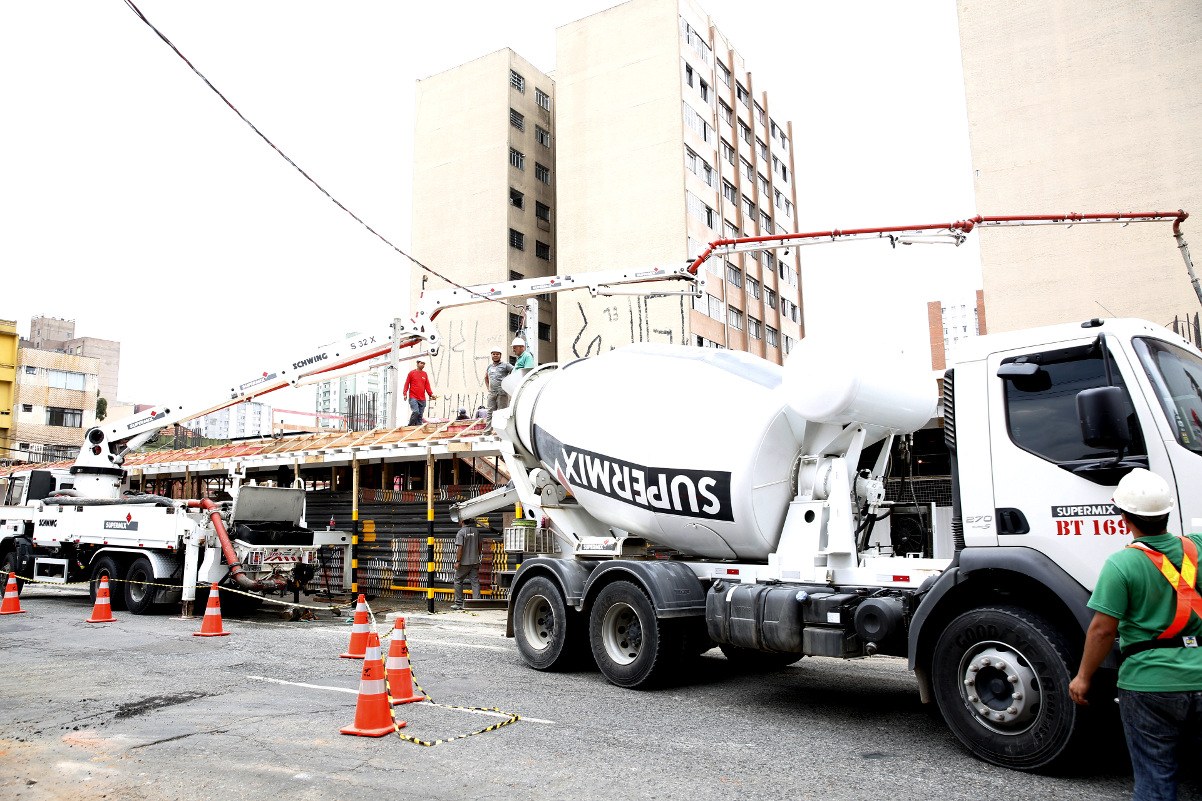 Em vigor há oito meses, multa por bloqueio de via não é aplicada