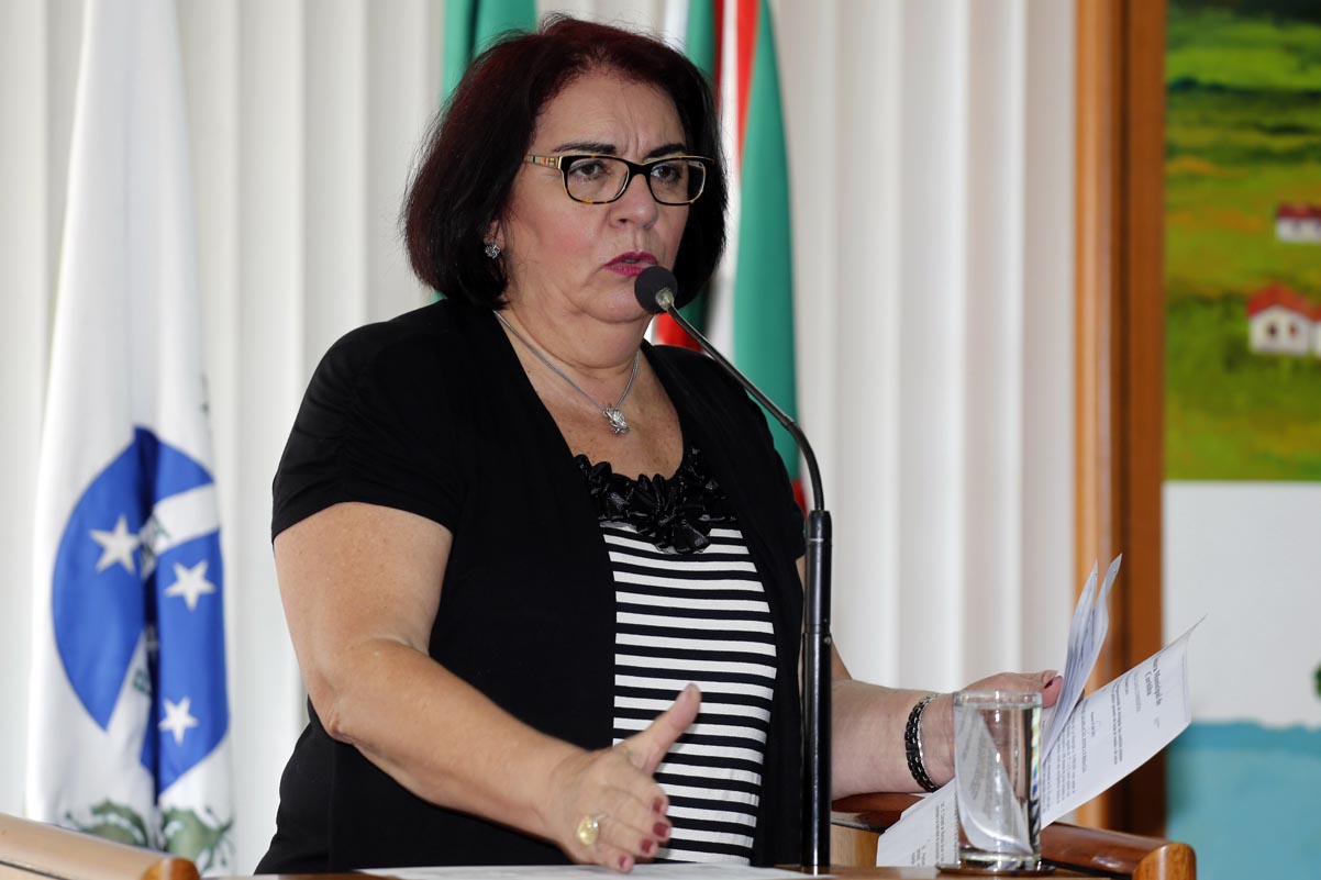 Em vigor lei que proíbe queima de resíduos na capital 