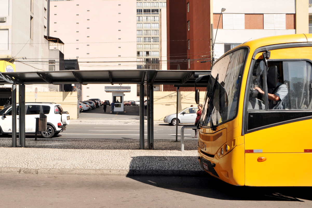 Emenda ao Plano Diretor incentiva construção de estacionamentos