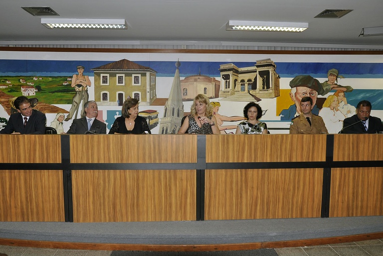 Empresária recebe título de cidadã honorária 