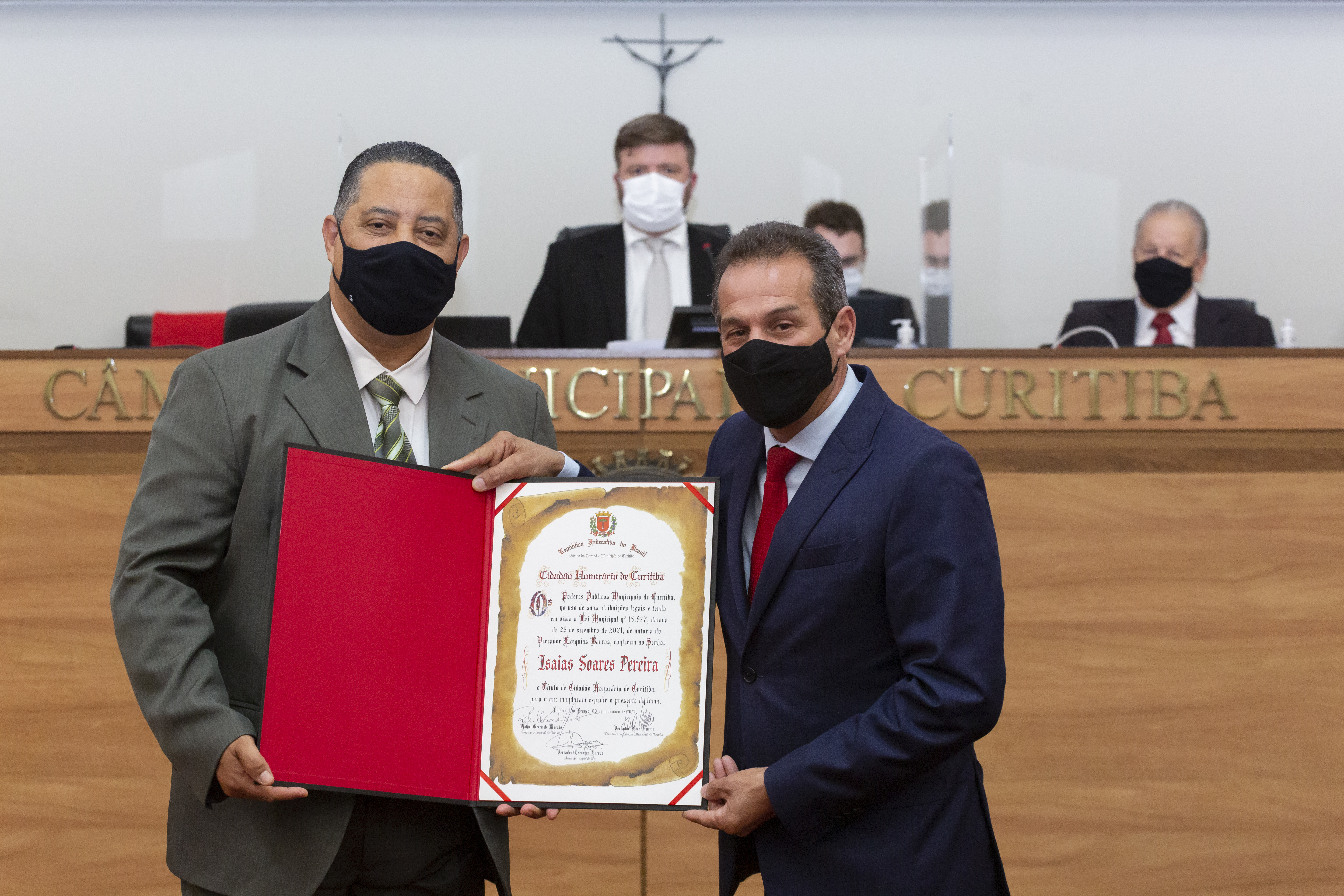 Empresário da gastronomia Isaias Pereira recebe Cidadania Honorária da CMC