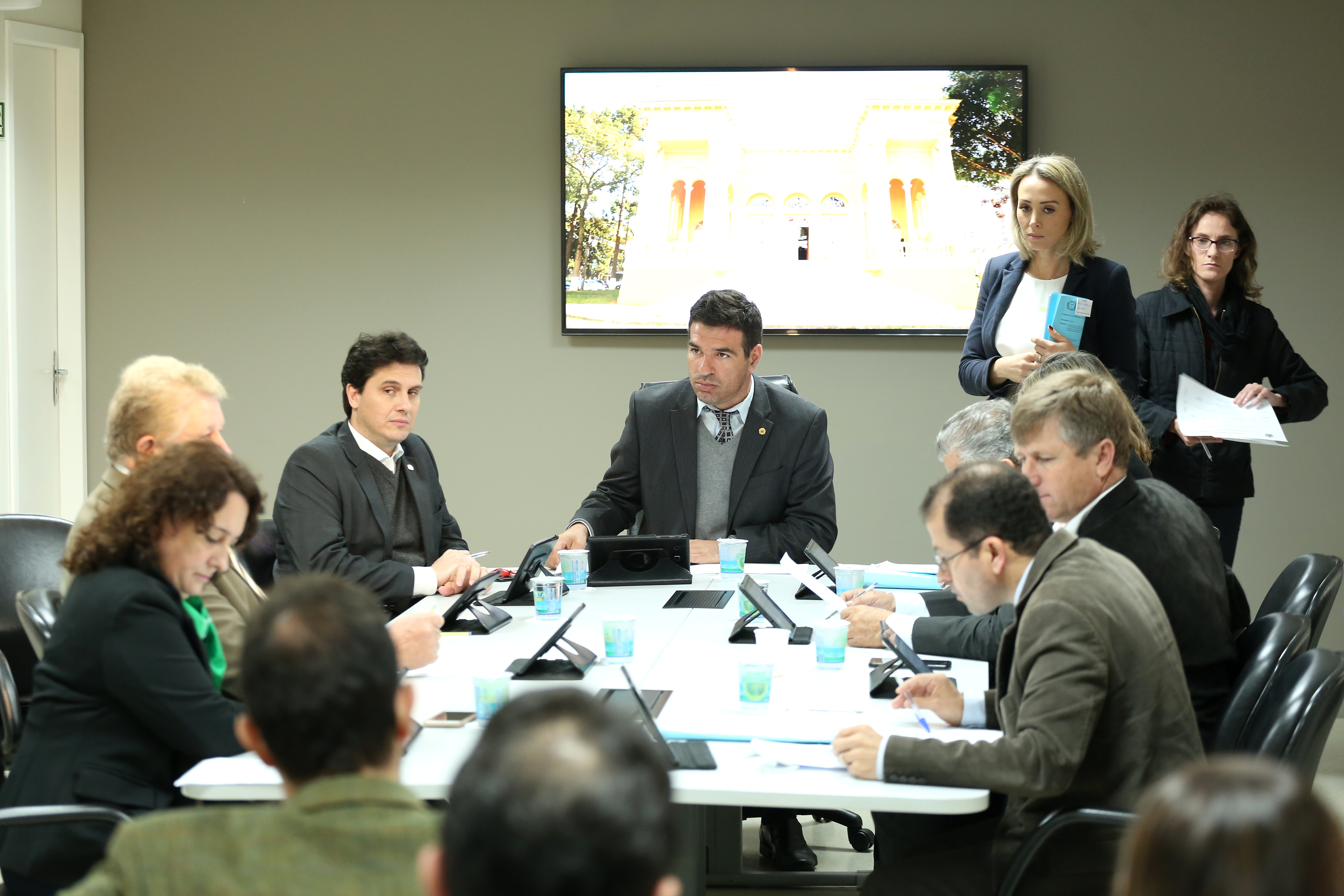 Empréstimo para obras no Caximba avança nas comissões da CMC