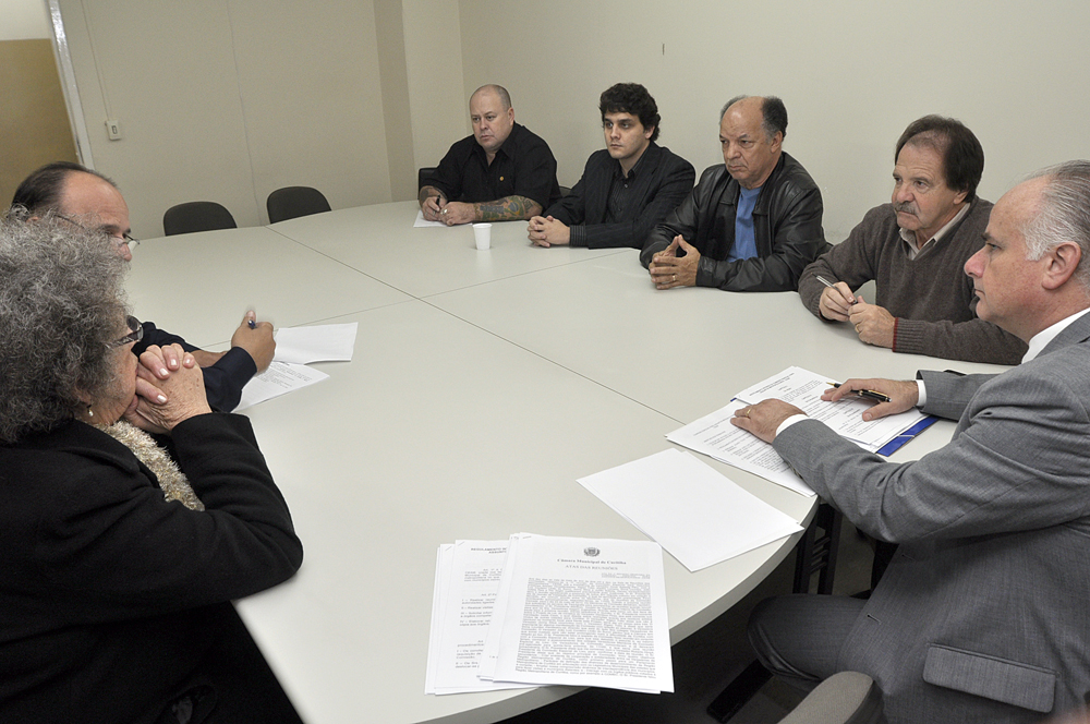 Enchentes na divisa com Pinhais mobilizam vereadores