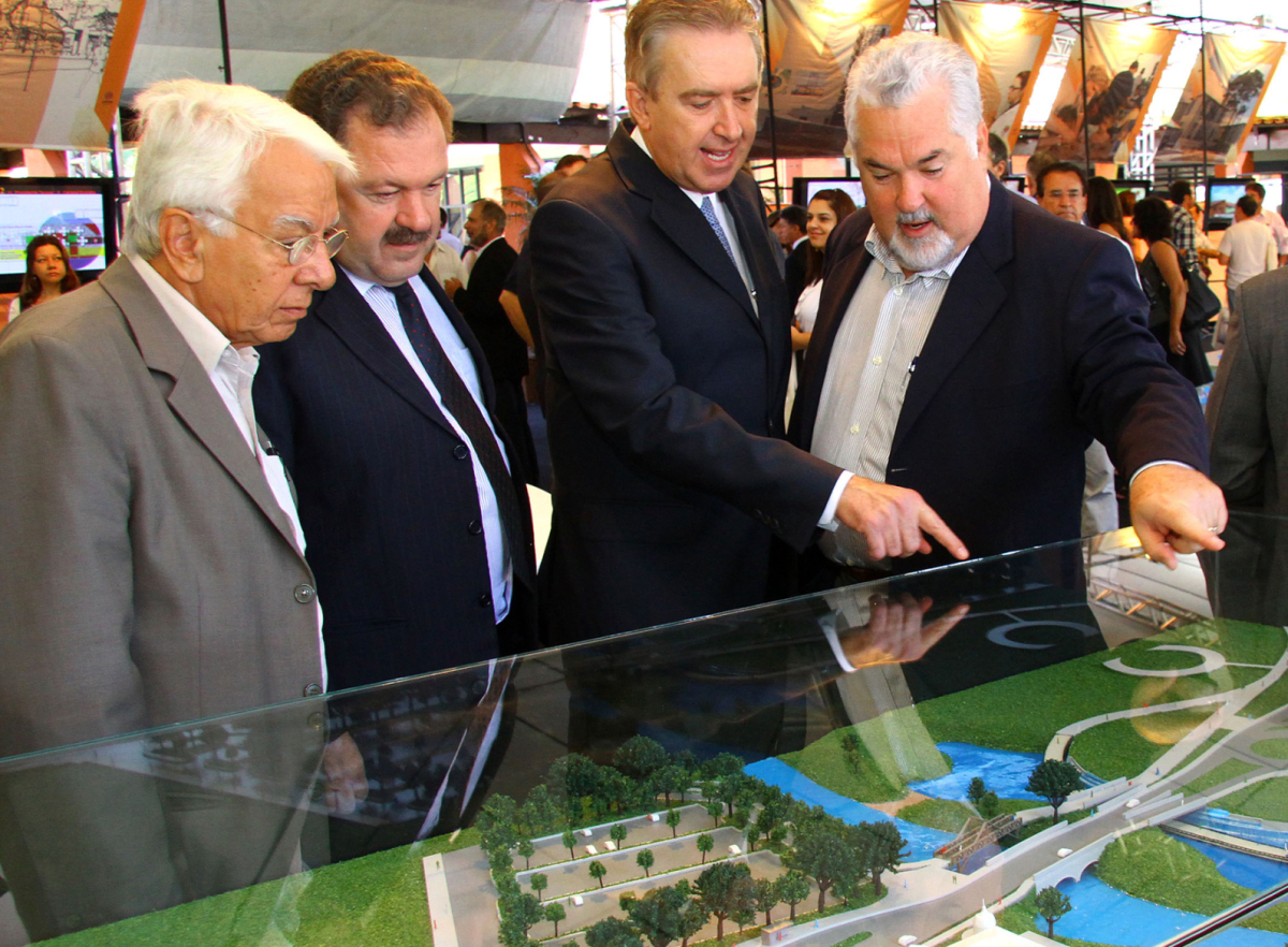 Encontro debate planejamento urbano 