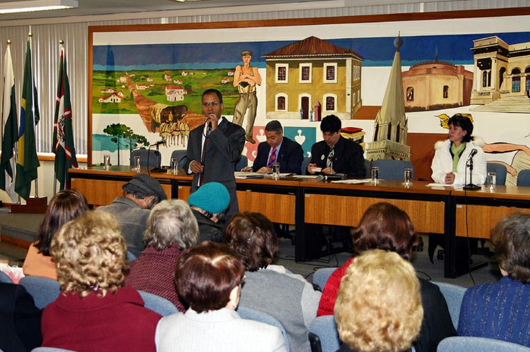 Encontro marca Dia Nacional do Idoso na Câmara 