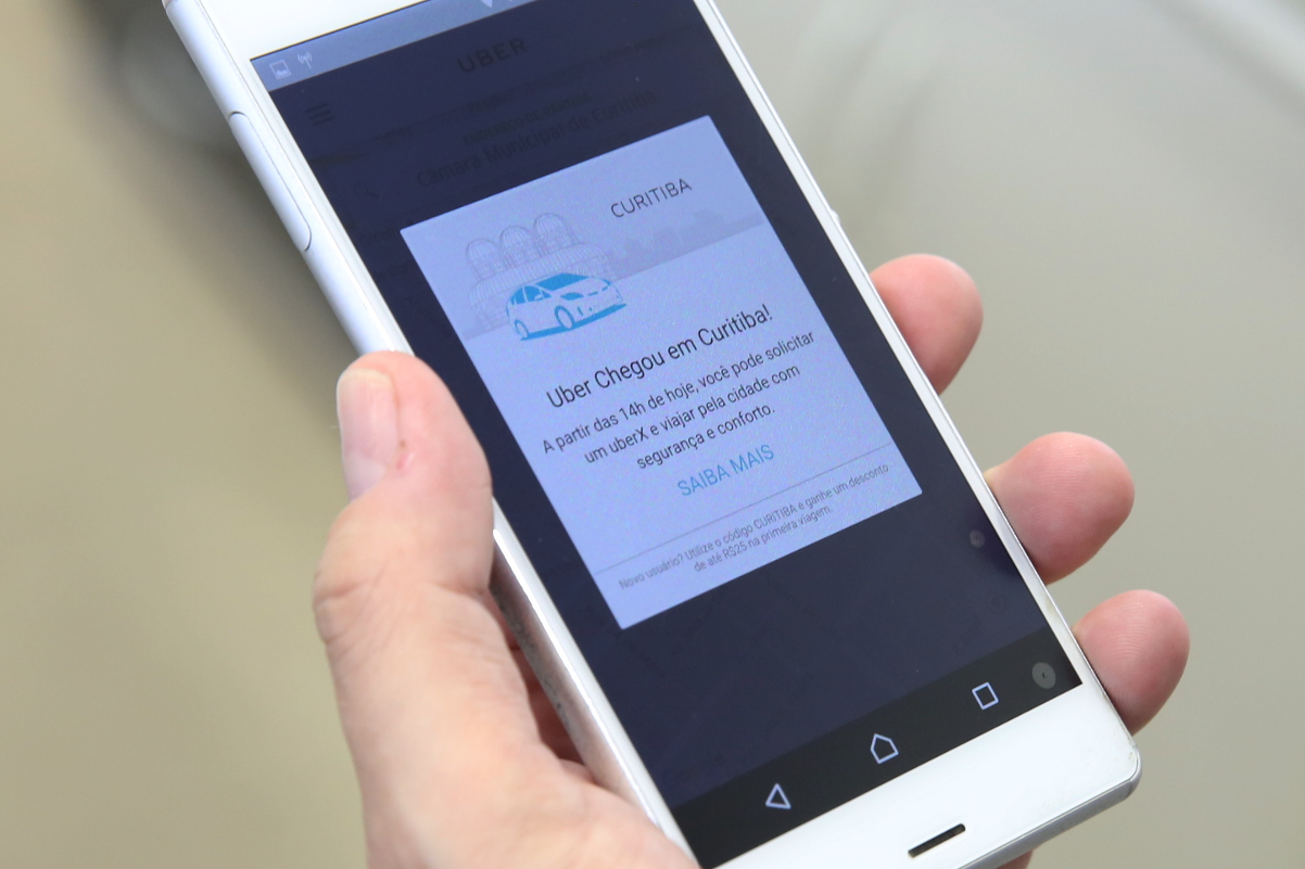 Entenda por que os vereadores seguram votação do Uber