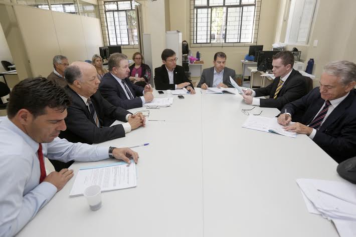 Enterramento de cabos tem parecer favorável de Economia