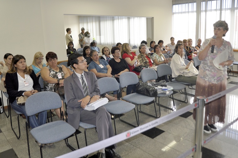 Entidades apresentam  propostas 