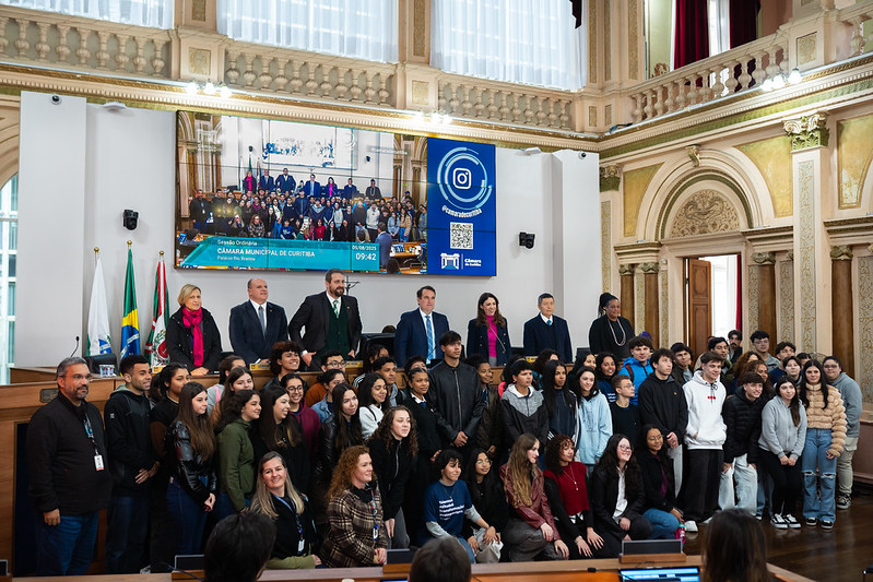 Escola do Legislativo supera 5 mil visitantes em 2025 e consolida recorde