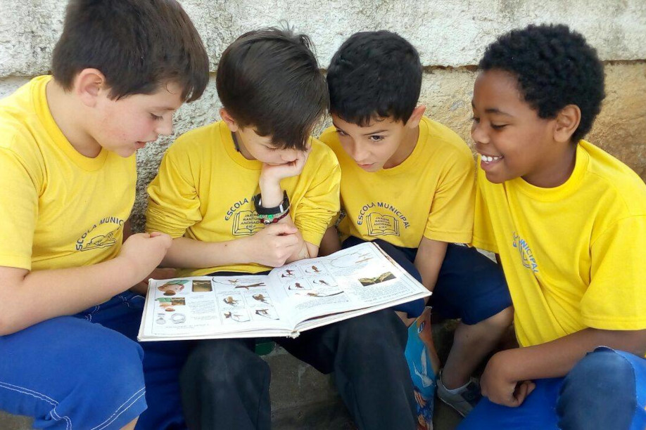 Escolas públicas receberão R$ 770 mil em emendas de Zezinho Sabará