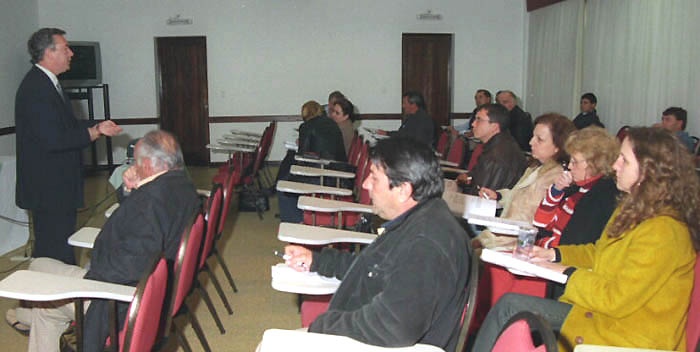 Especialista aborda controle de bens públicos 