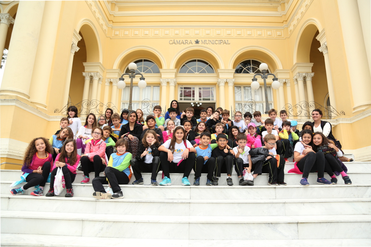 Estudantes visitam a Câmara para conhecer trabalho dos vereadores