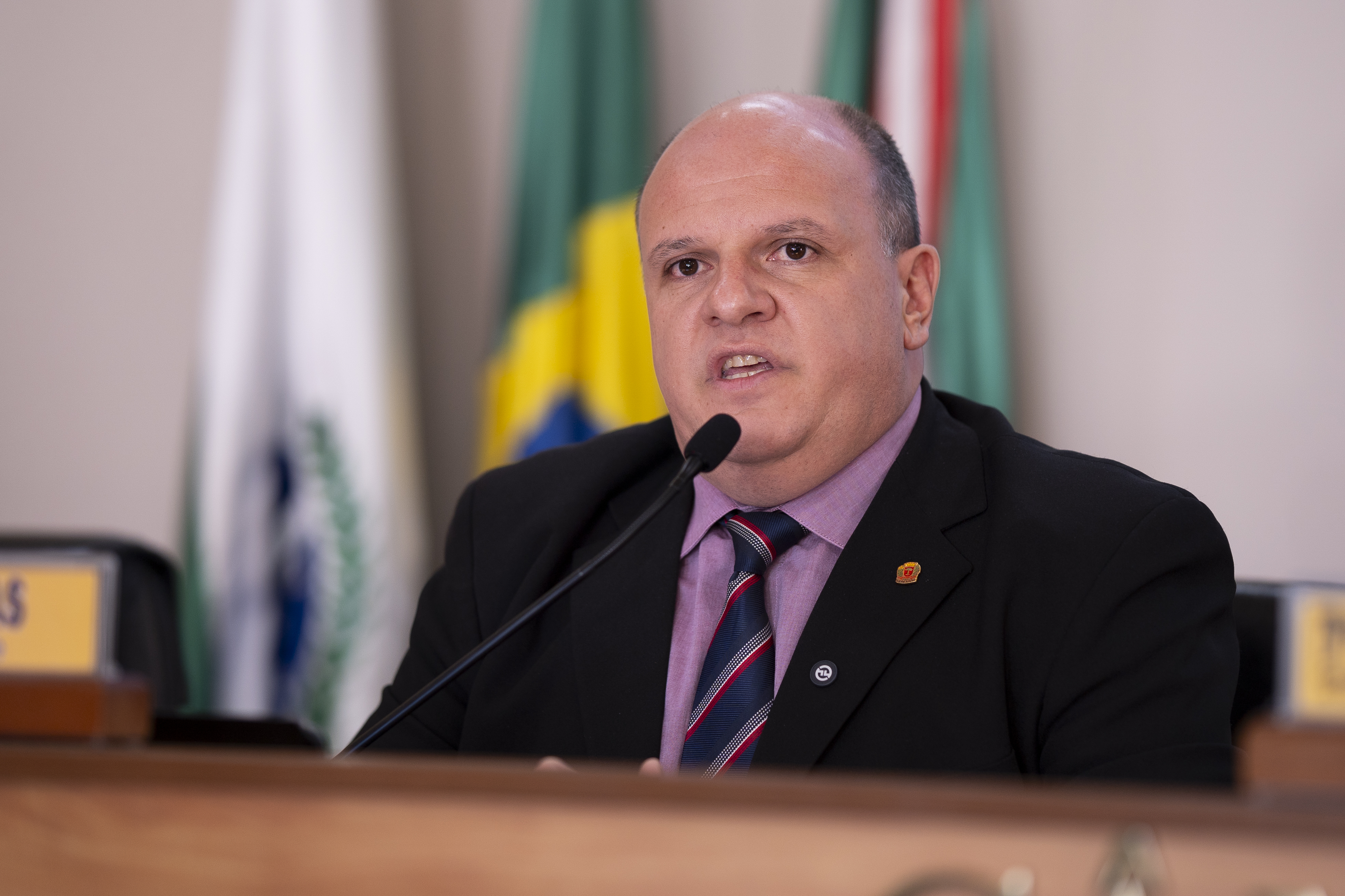 Ex-prefeito Rafael Greca tem Contas de 2020 aprovadas pela Câmara de Curitiba