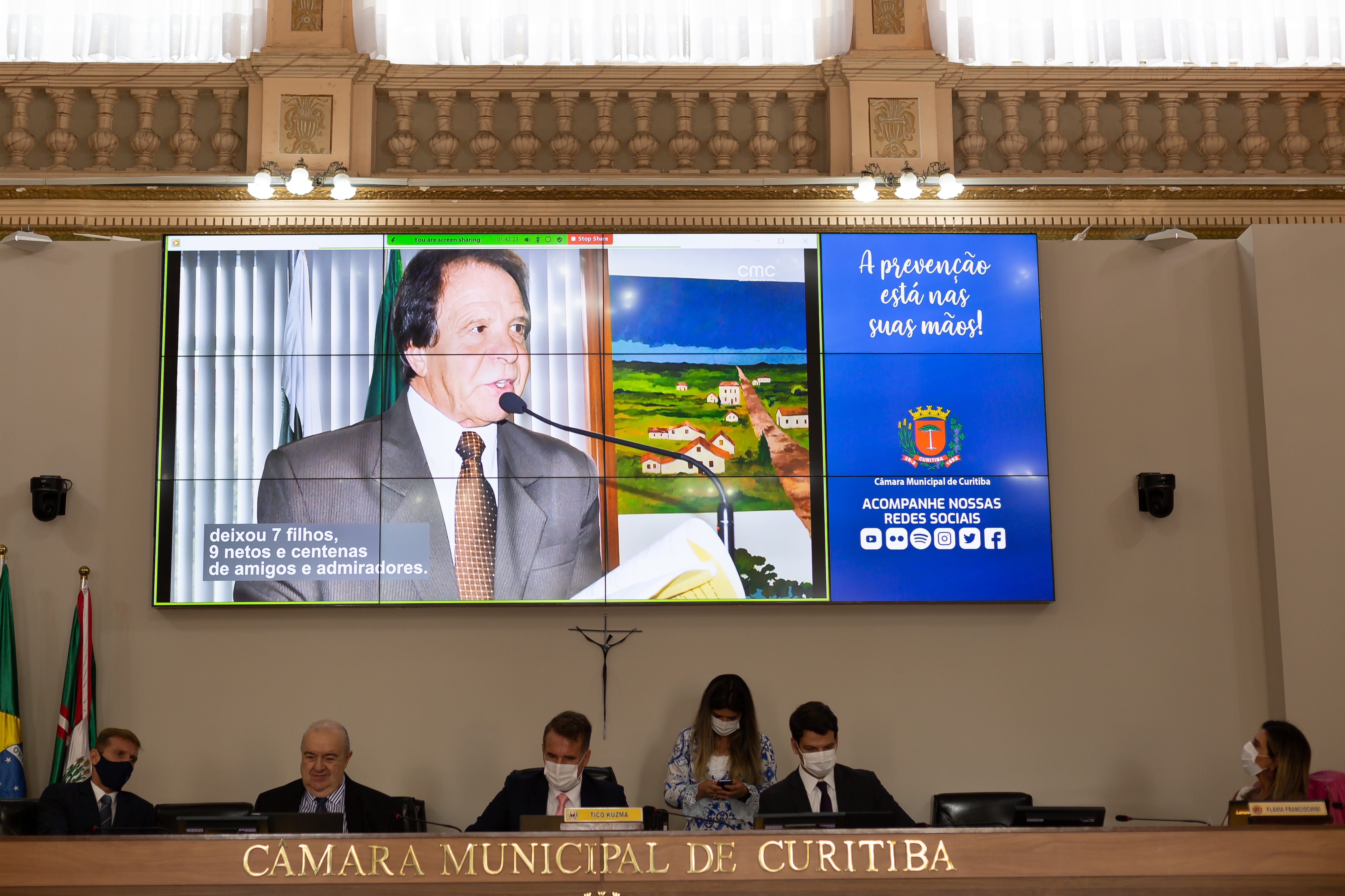 Ex-vereador Algaci Tulio recebe homenagem póstuma da CMC 