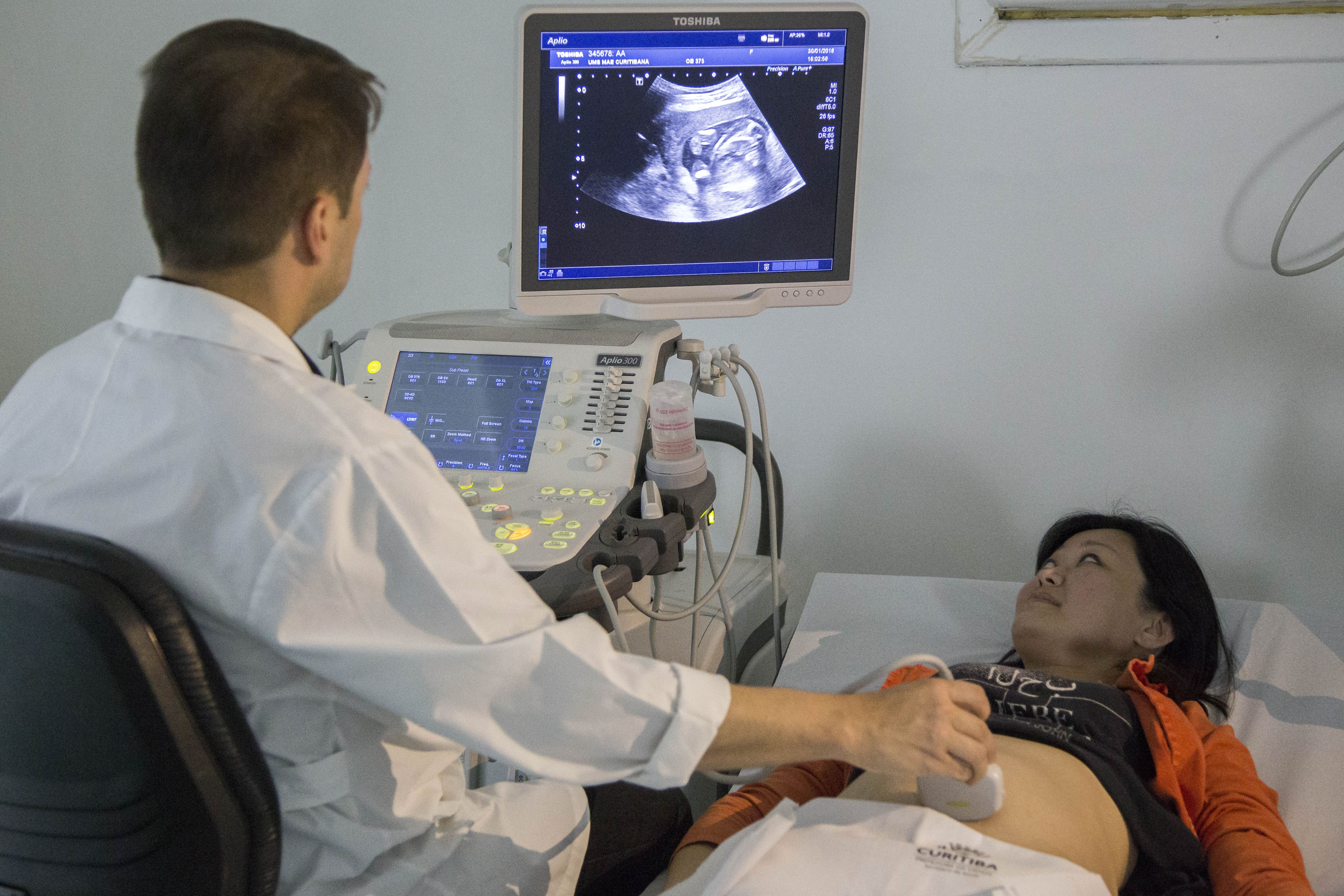 Exame que detecta anomalias na gestação pode se tornar gratuito em Curitiba
