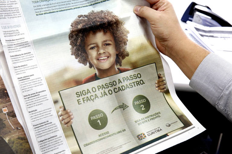 Executivo gastou R$ 1,2 mi com anúncios em jornais em 2014