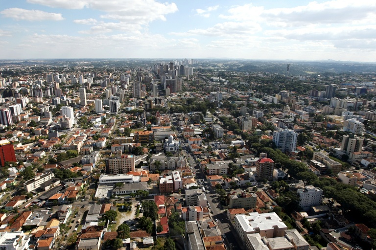 Executivo pede mudanças no Código Florestal de Curitiba 