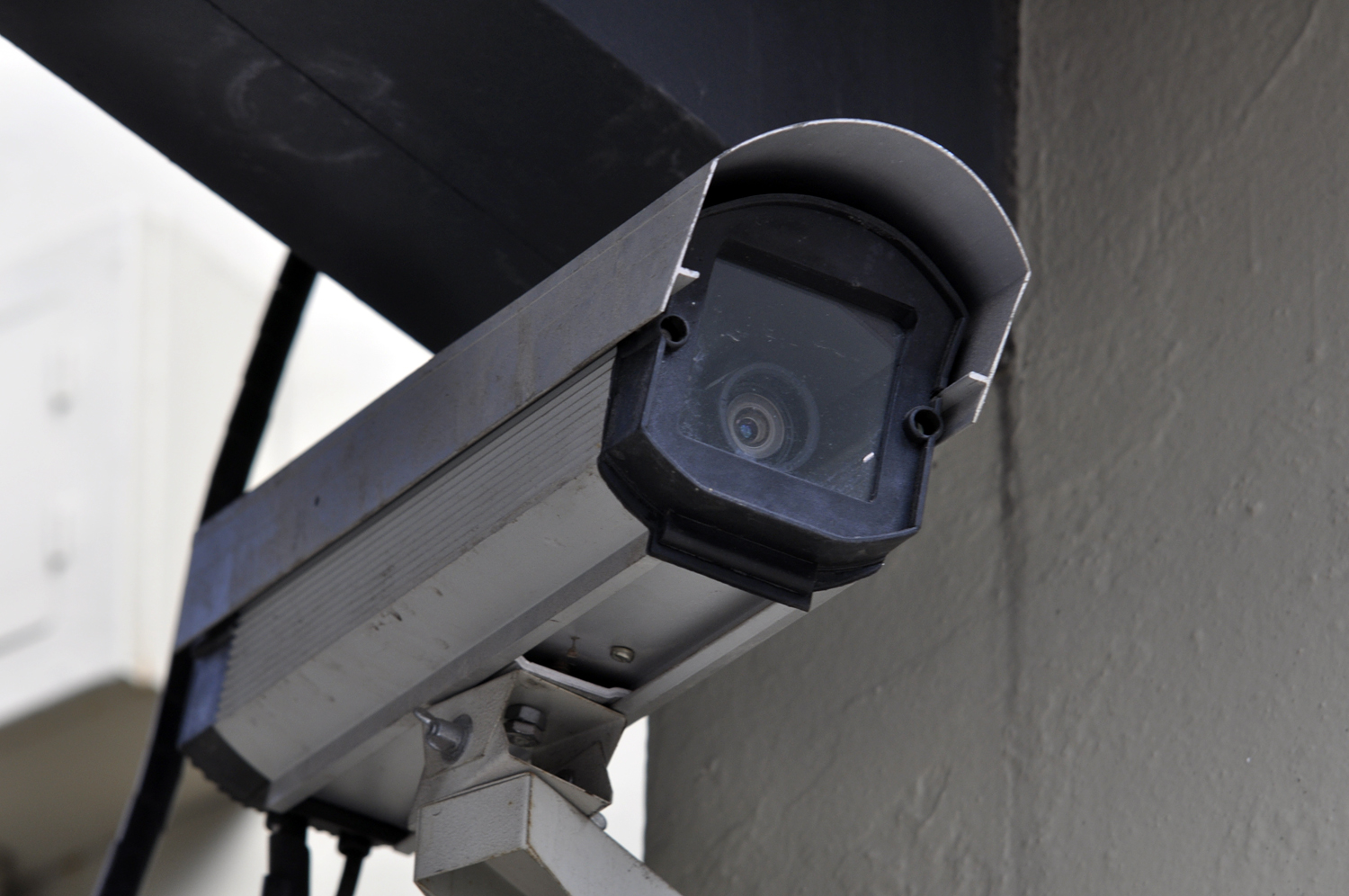 Exigência de câmeras em bares já é lei 