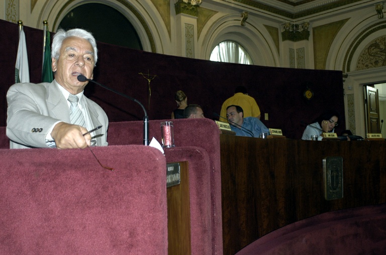 Falta segurança pública em Curitiba, diz vereador 