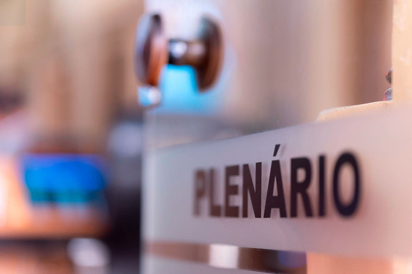 Feira Latina e terrenos inauguram votações de 2026 na Câmara de Curitiba