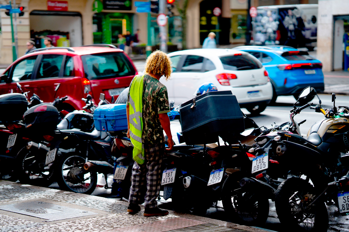 Flanelinhas: Da Costa “enxuga” projeto e multa cai para R$ 200
