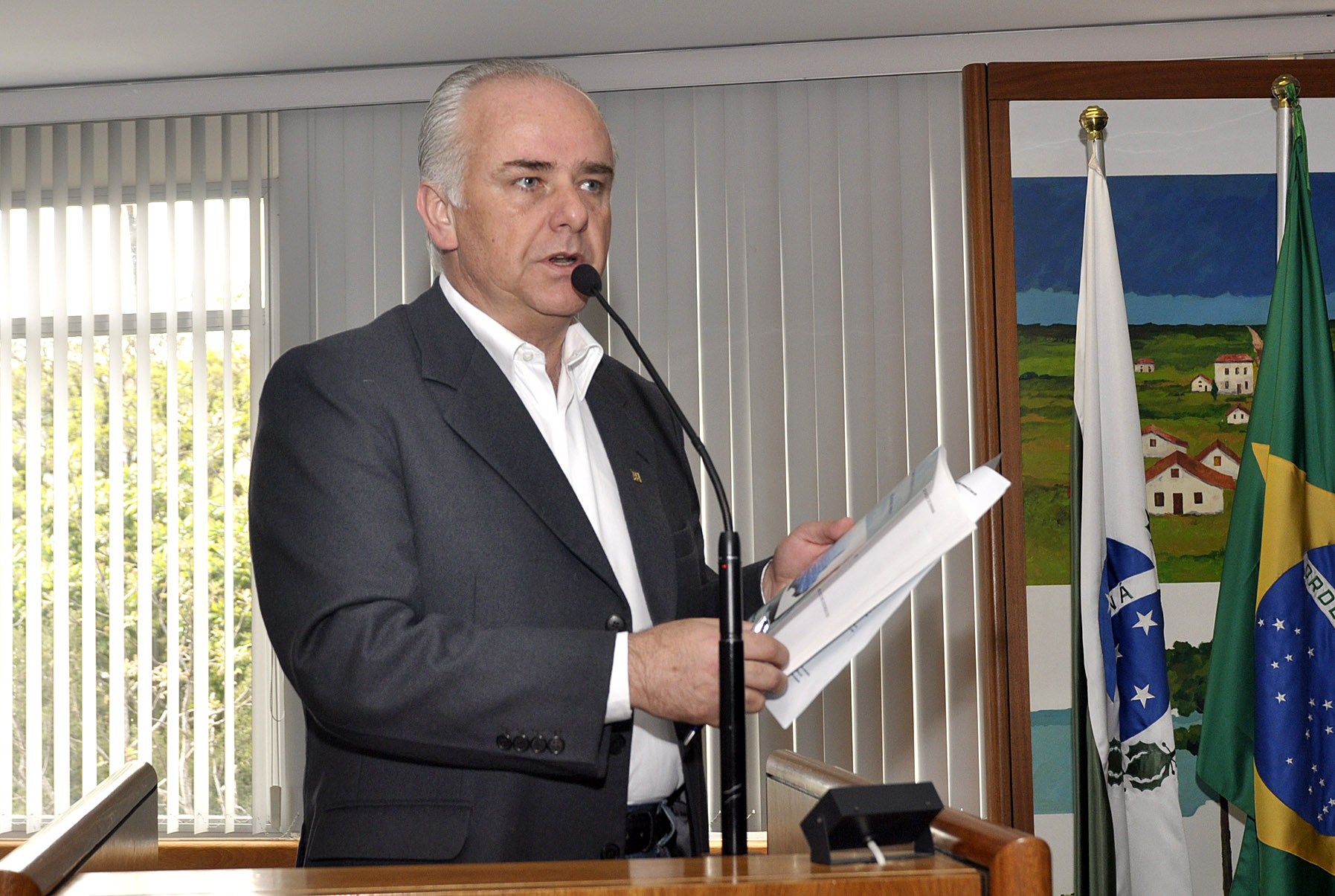 Flúor na água garante saúde bucal no Paraná 