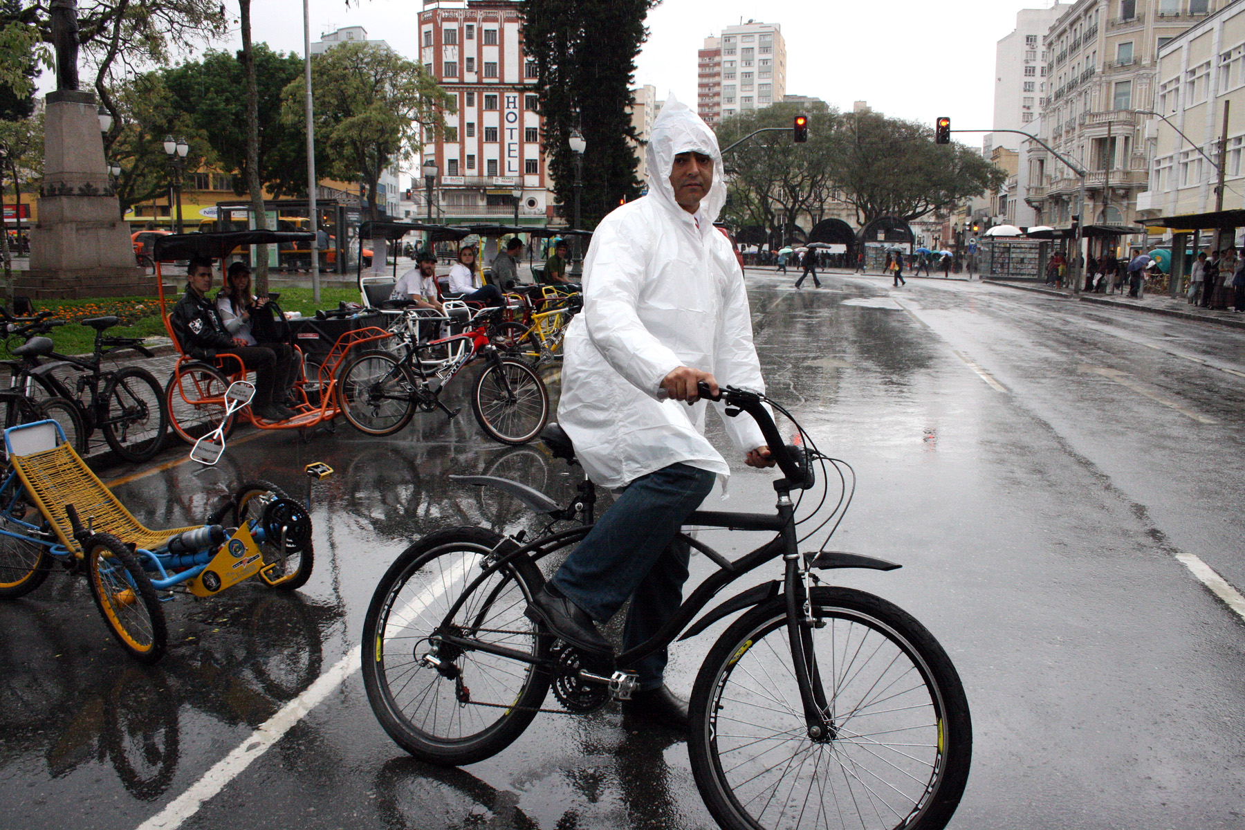 Galdino incentiva uso da bicicleta 