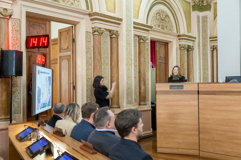 Gasto com pessoal na CMC cai para 1,11% da RCL; limite legal é de 6%