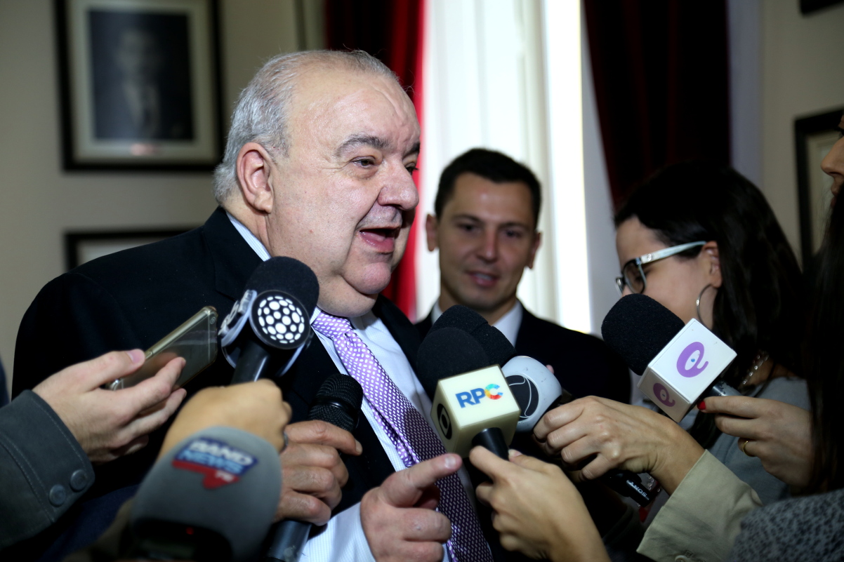 Greca defende avanços:  "Parem com  essa bobagem que sou higienista"