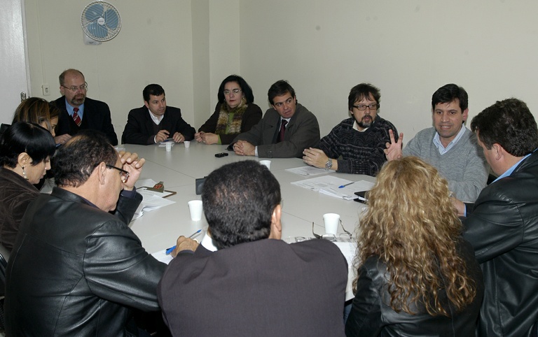 Grupo está vistoriando revendas de gás, diz Jamur  