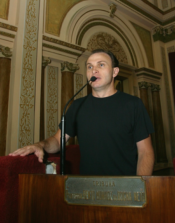 Hinça afirma que PDT quer identidade 