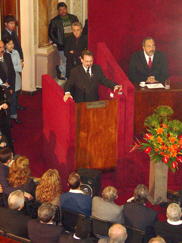 Homenagem a Stica lota a Câmara Municipal 