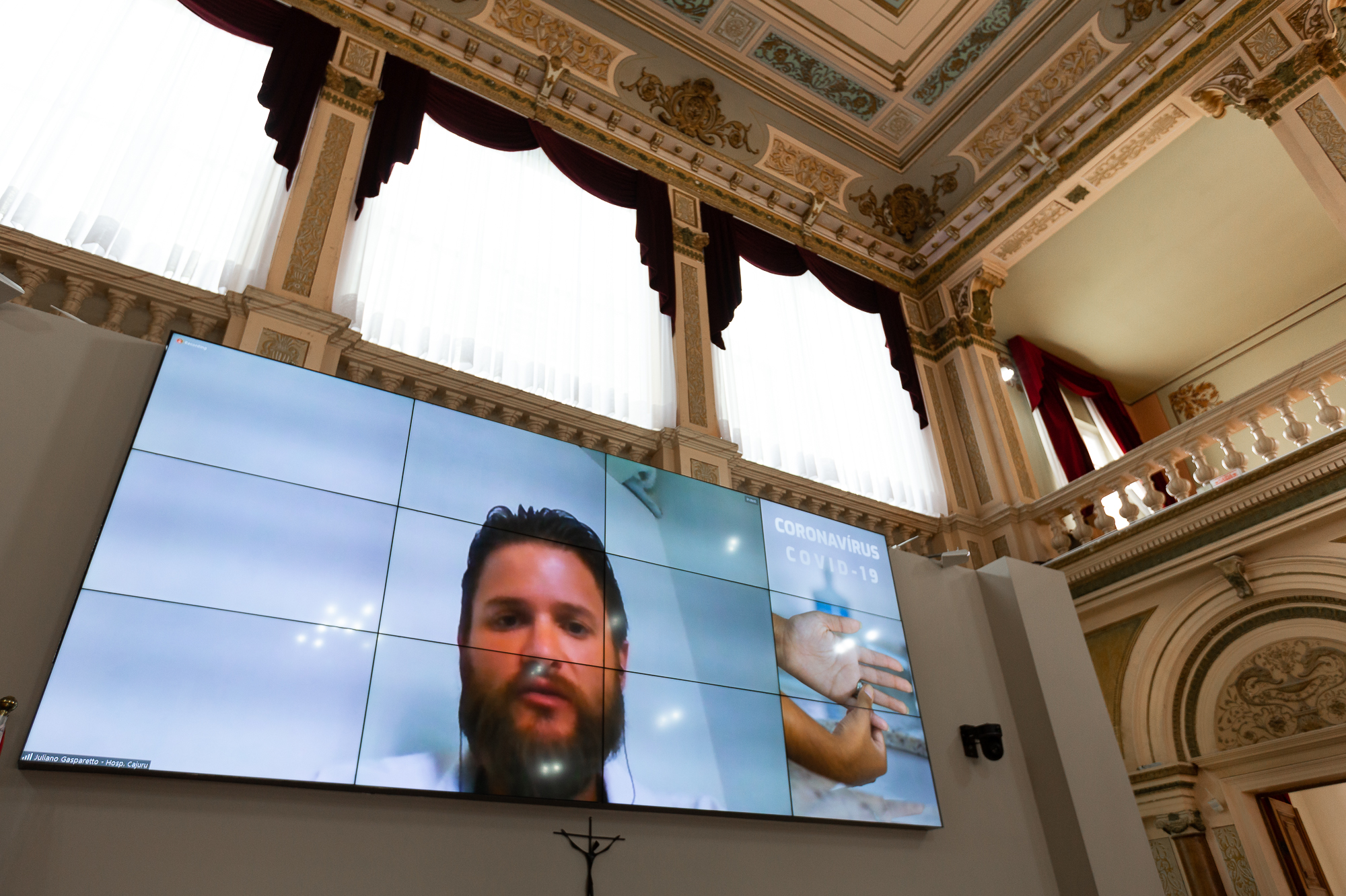 Hospital Cajuru sugere emendas parlamentares para repor torres de vídeo