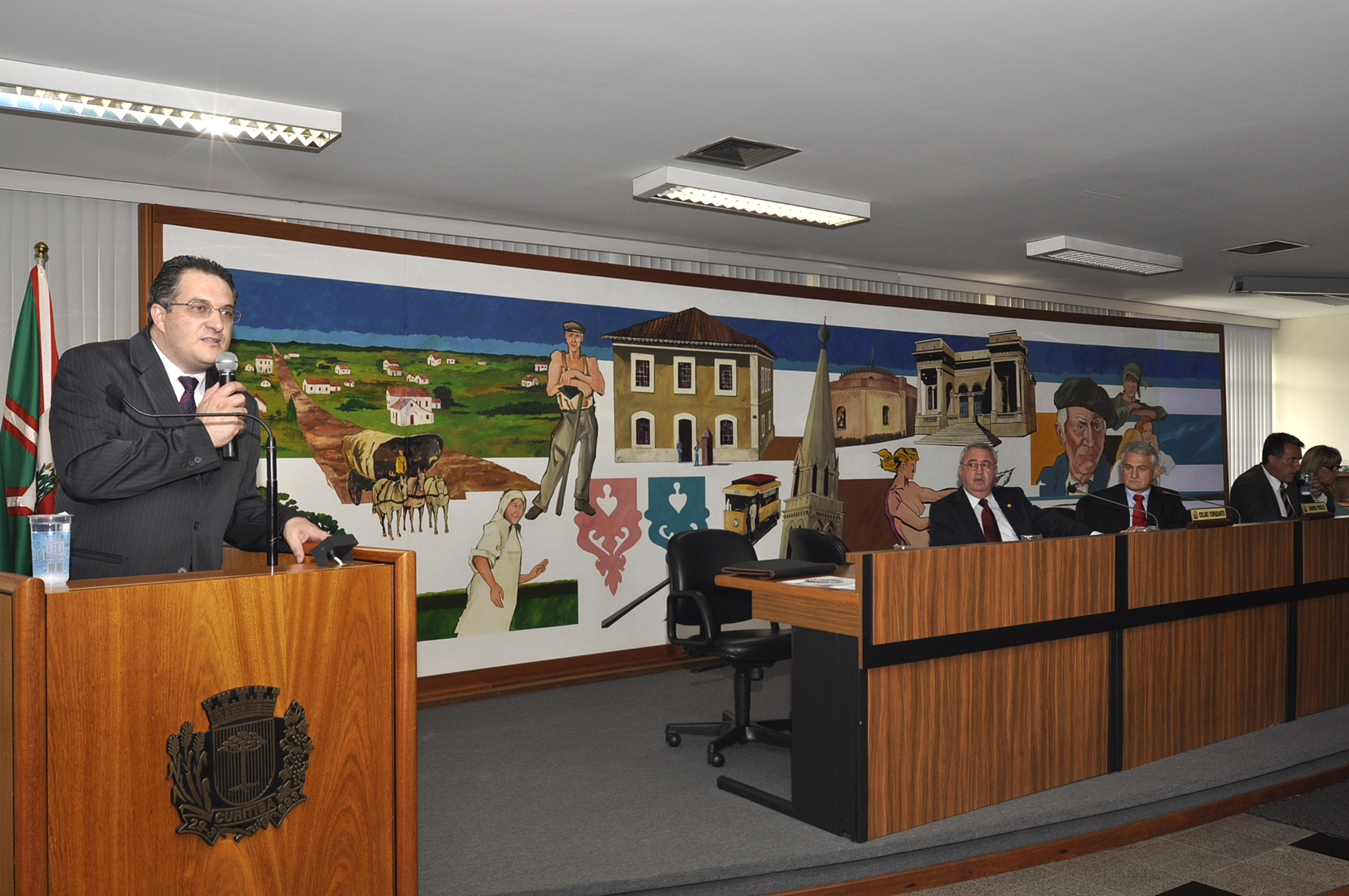 Hospital mostra projetos na Tribuna Livre 