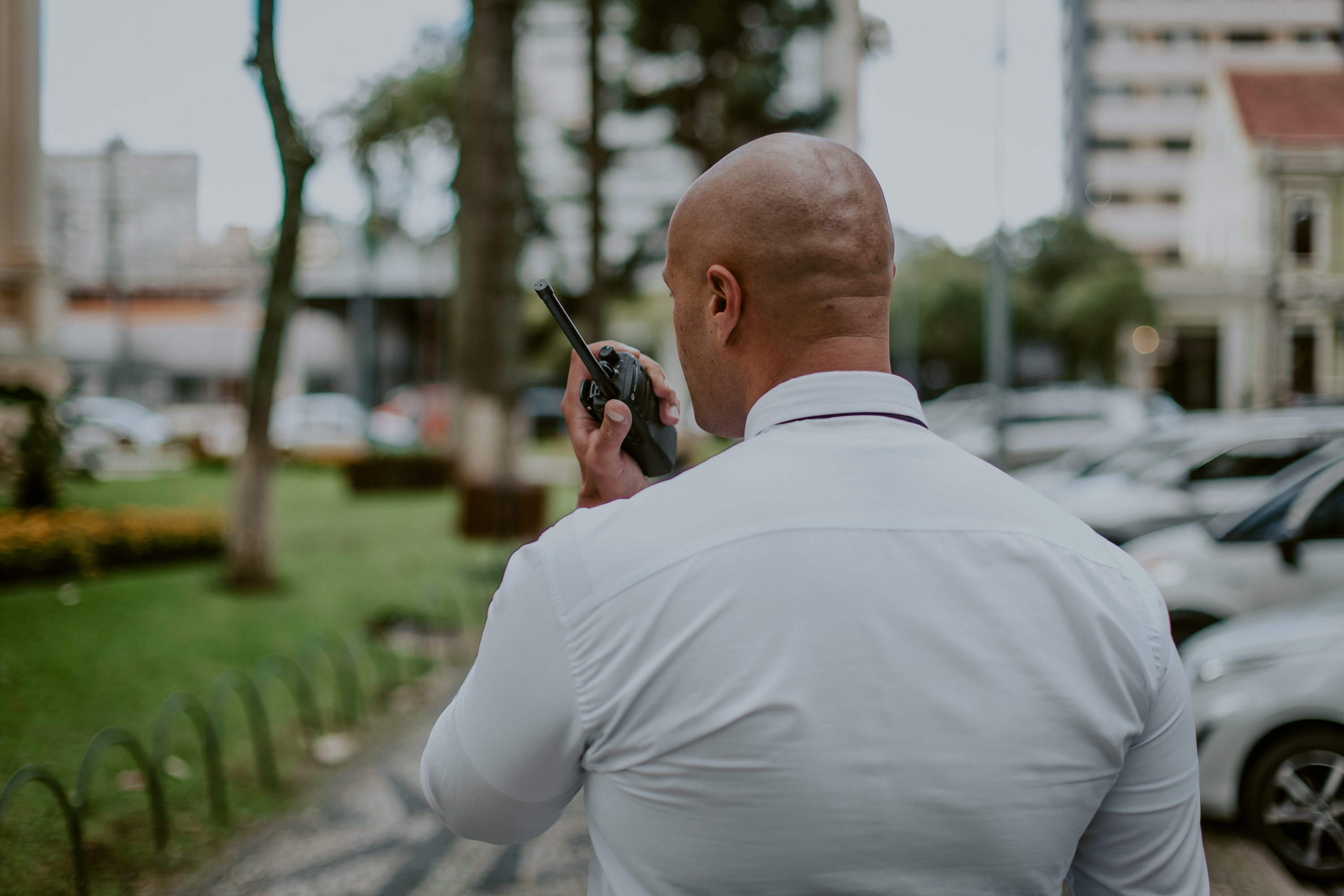 Identificação de seguranças de bares e casas noturnas pode ser obrigatória em Curitiba