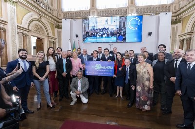 Devolução de R$ 50 milhões Devolução de R$ 50 milhões