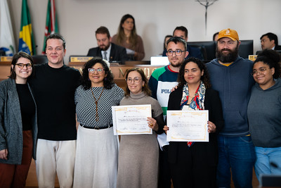 vanda de assim, projeto plantear e rede br cidades